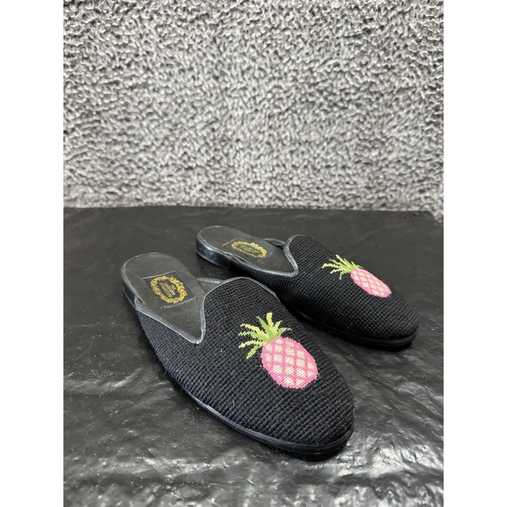 Larkspur Collection Vintage Pink Pineapple Needlepoint Mules in Black Flats M‎
